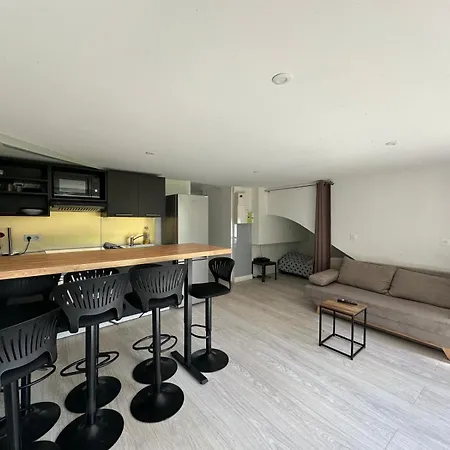 Appartement Viens Dans Mon Beau Jardin ! 012 *