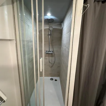 Διαμέρισμα Viens Dans Mon Beau Jardin ! 012 *